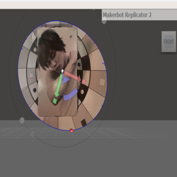 Playing around with angles using my photocard in Meshmixer.